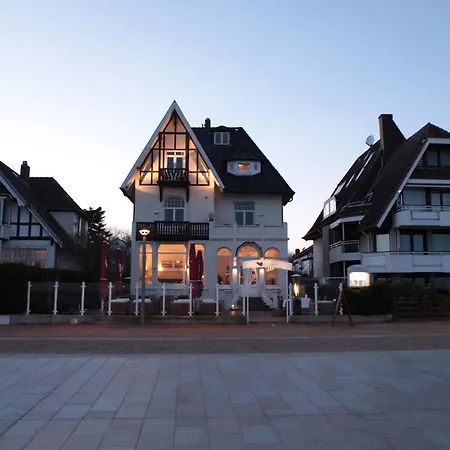 Strandperle Lieblingsplatz Любек